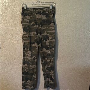 Children place size 12 camo stretch pants